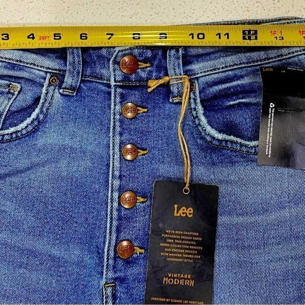 Lee Vintage Modern High Rise Flare Jeans 29x33 NWT Stretch Distressed Denim - Picture 8 of 11